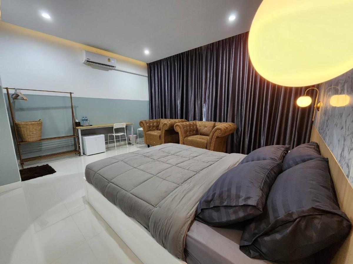 ホテル Pphouse Boutique House Phuket Town Ban Bang Khu  エクステリア 写真