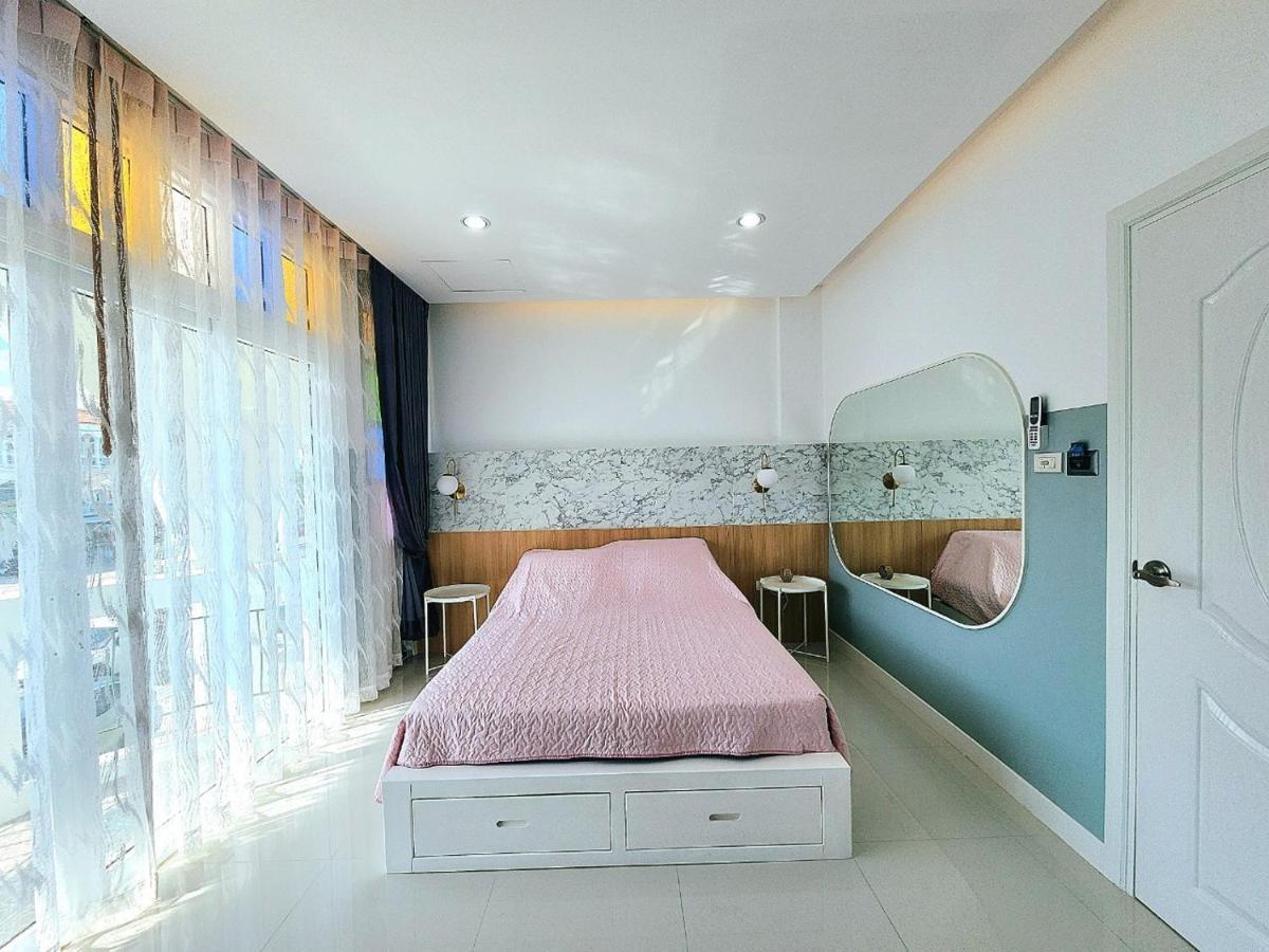ホテル Pphouse Boutique House Phuket Town Ban Bang Khu  エクステリア 写真